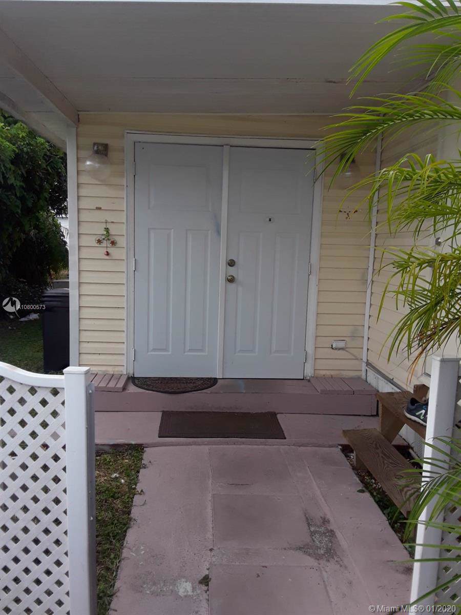 4721 46th Way - Photo 1