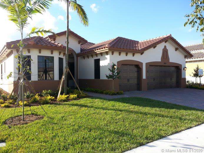 8971 Edgewater Bnd - Photo 1