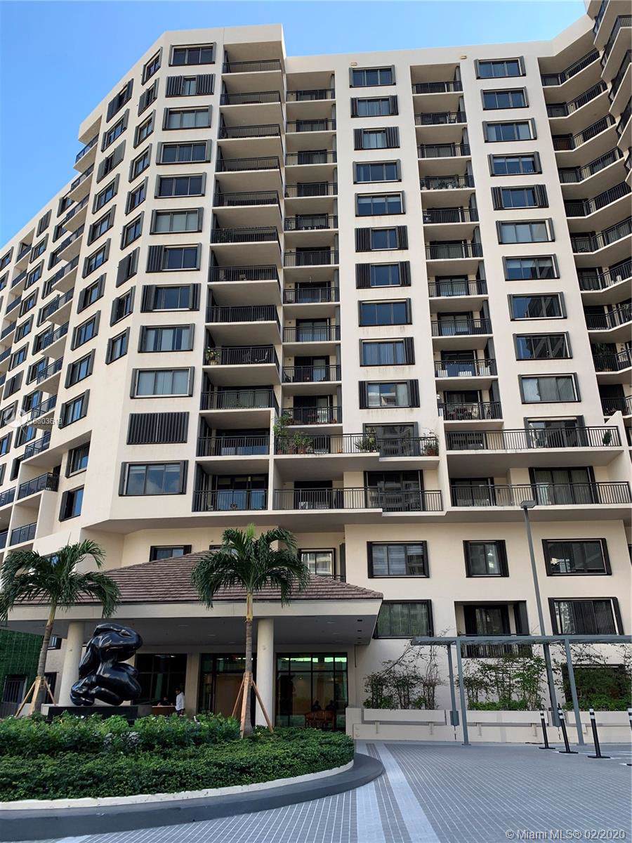 540 Brickell Key Dr - Photo 1