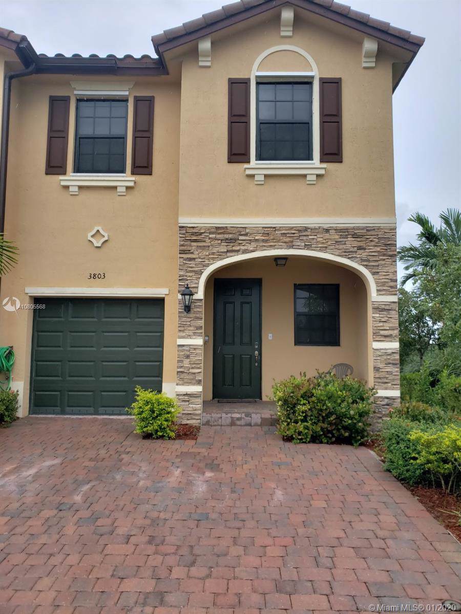 3803 3rd Ct - Photo 1