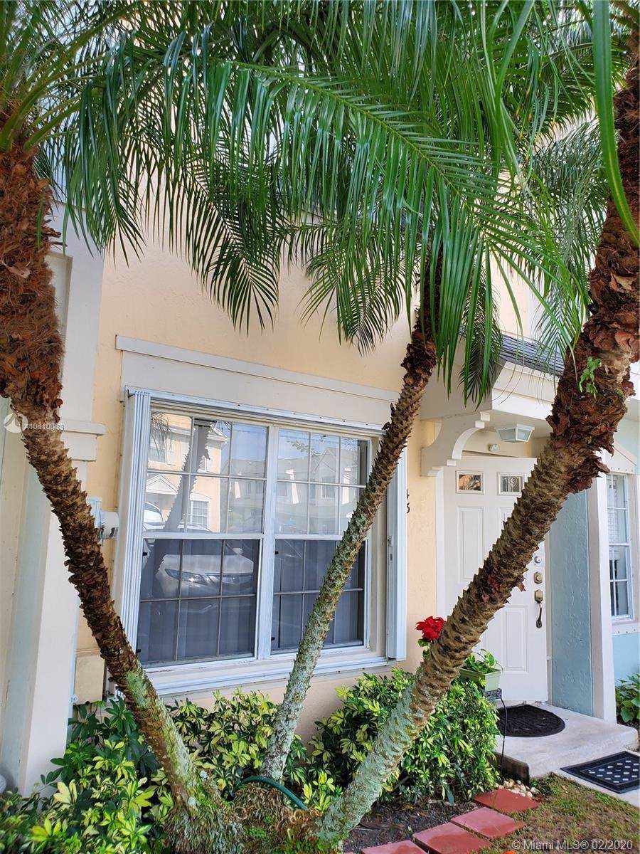 43 Simonton Cir - Photo 1