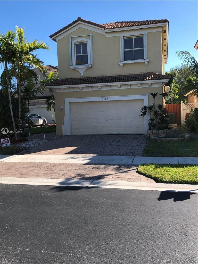 3742 23rd Ct - Photo 1