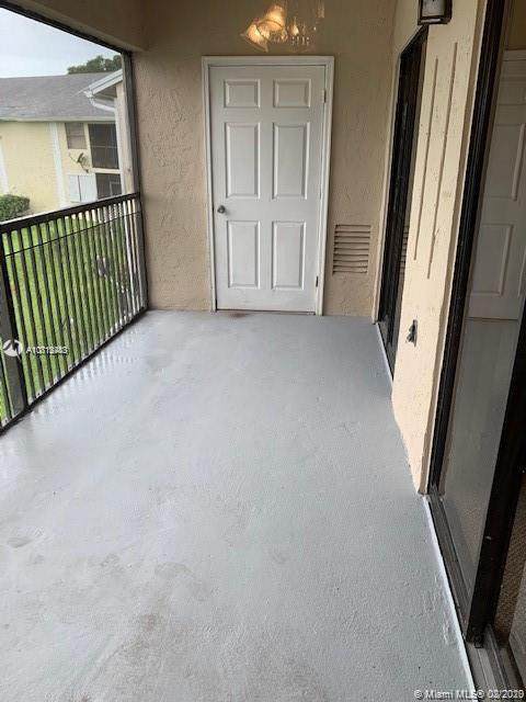 1002 Adams Ave - Photo 1