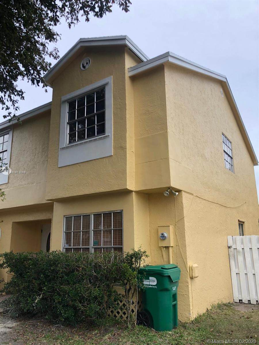 14651 93rd Ln - Photo 1