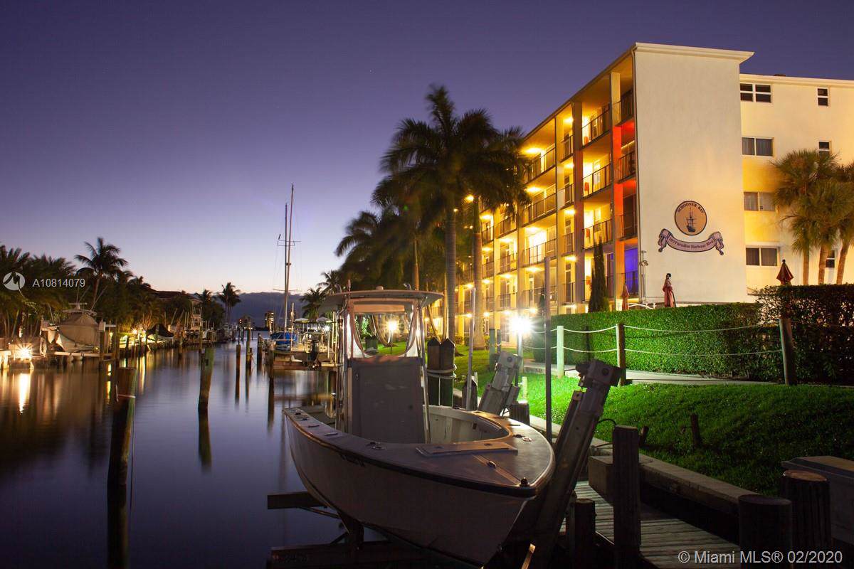 109 Paradise Harbour Blvd - Photo 1
