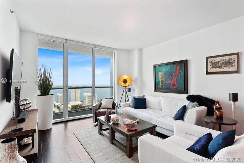 500 Brickell Ave - Photo 1