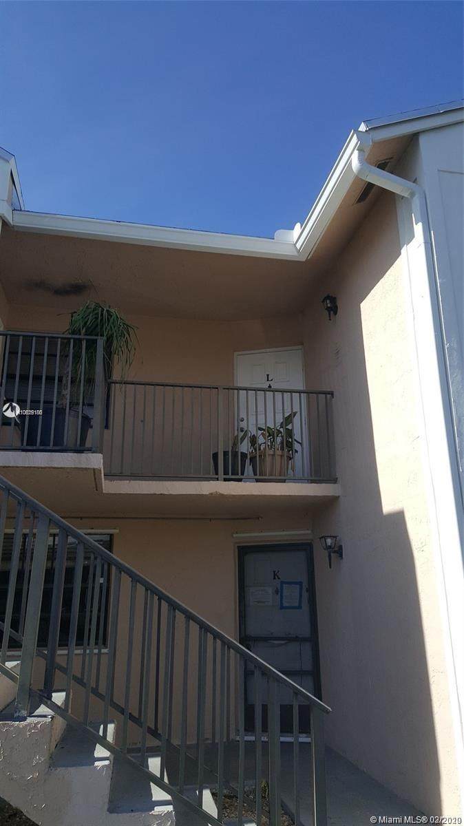 1022 Adams Ave - Photo 1