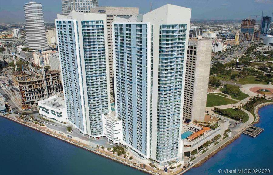 335 Biscayne Blvd - Photo 1
