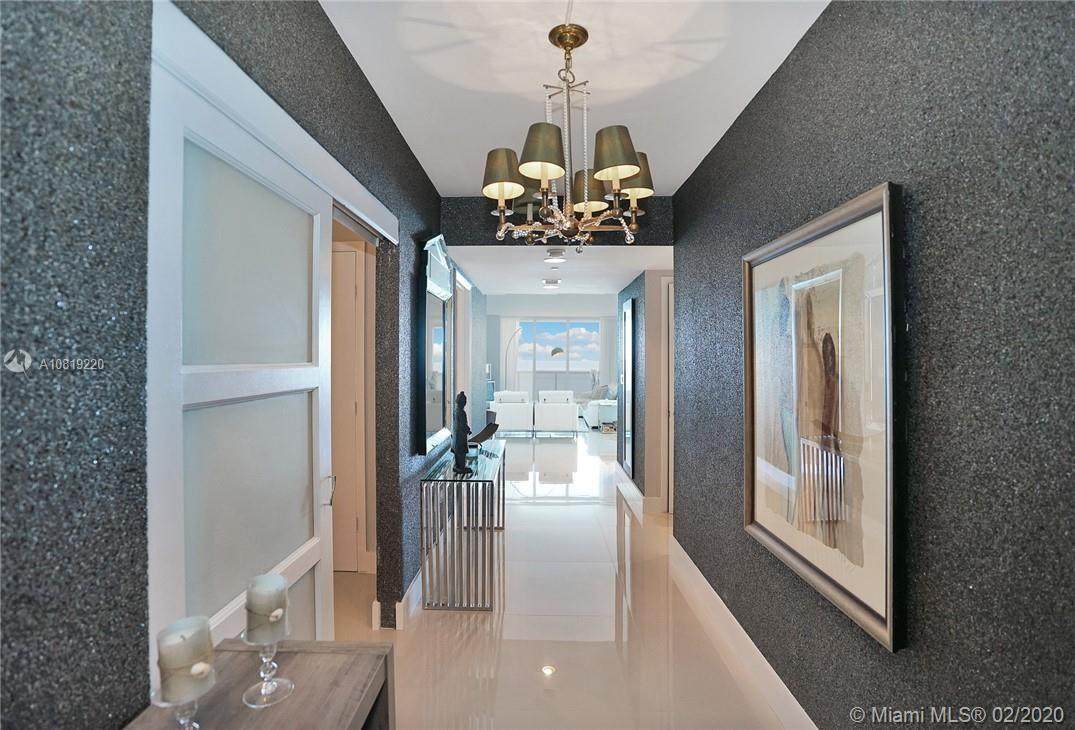 1800 Ocean Dr - Photo 1