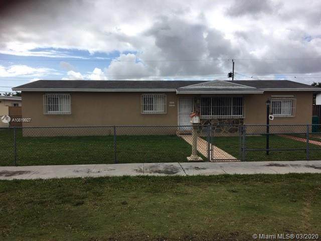 8340 46th St - Photo 1
