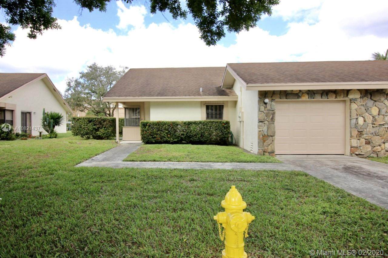 241 65th Avenue - Photo 1