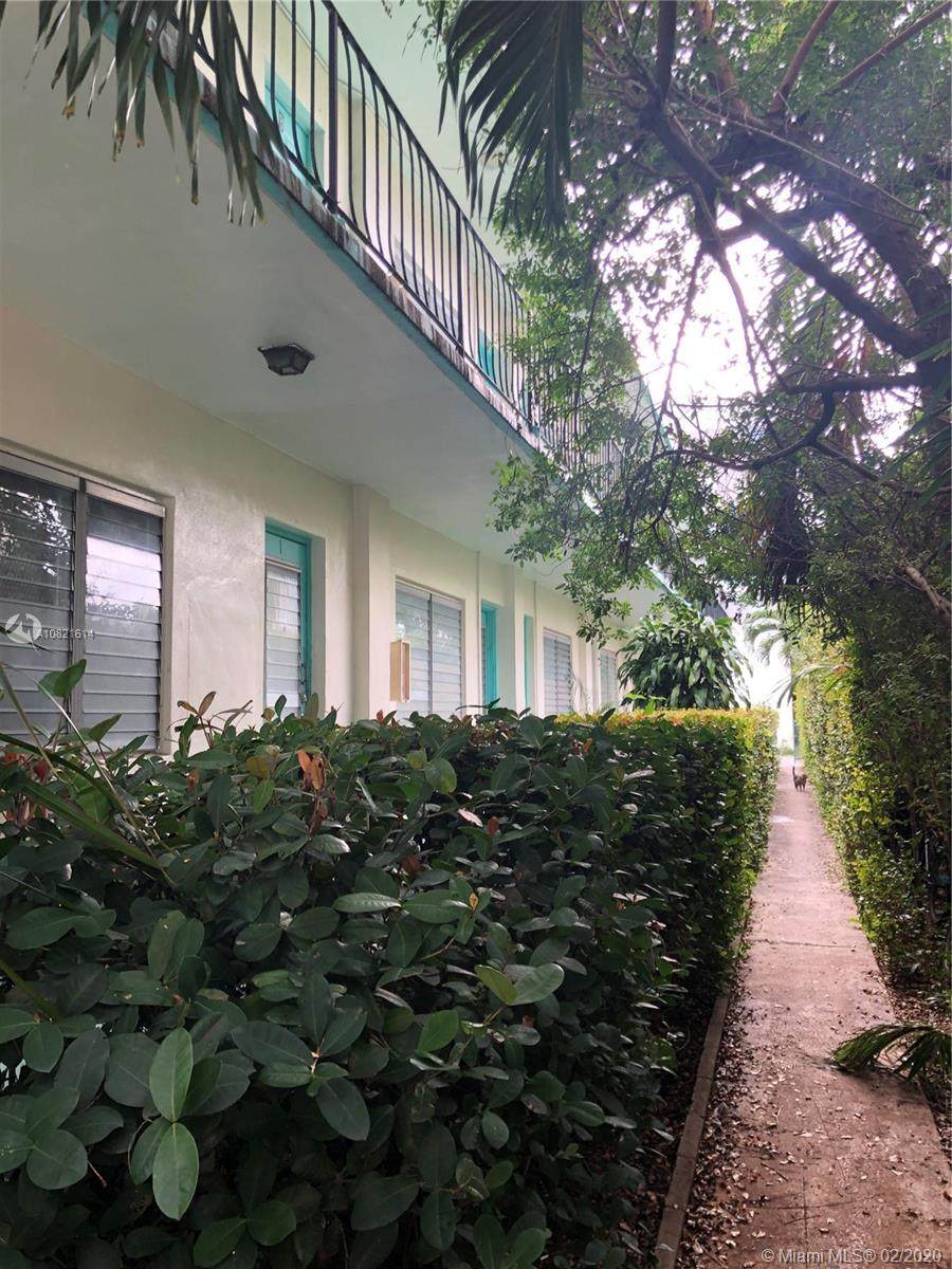 544 Michigan Ave - Photo 1
