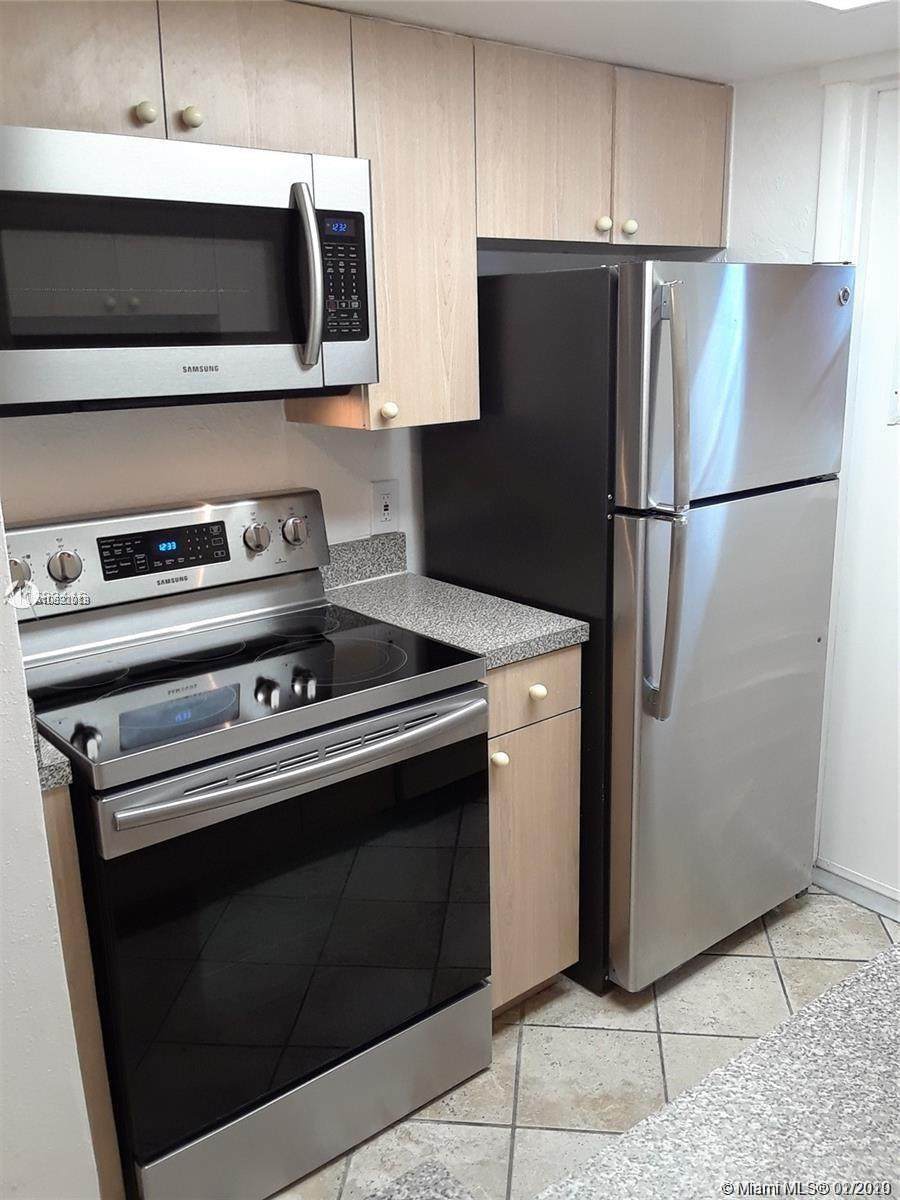 1333 6th Ave - Photo 1