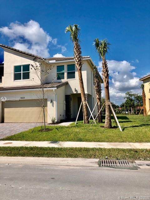 4323 Lago Dr - Photo 1
