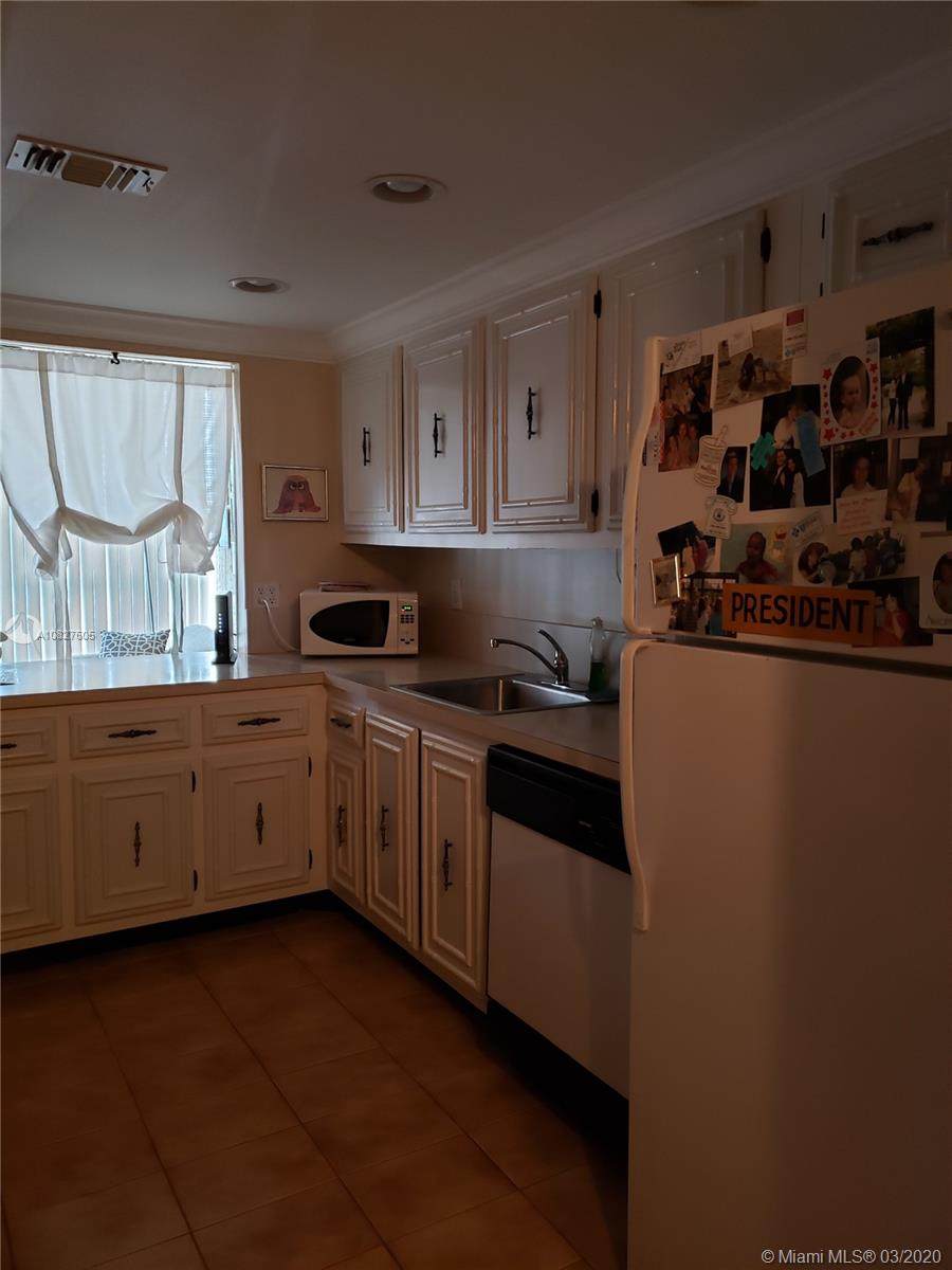 801 Three Islands Blvd - Photo 1
