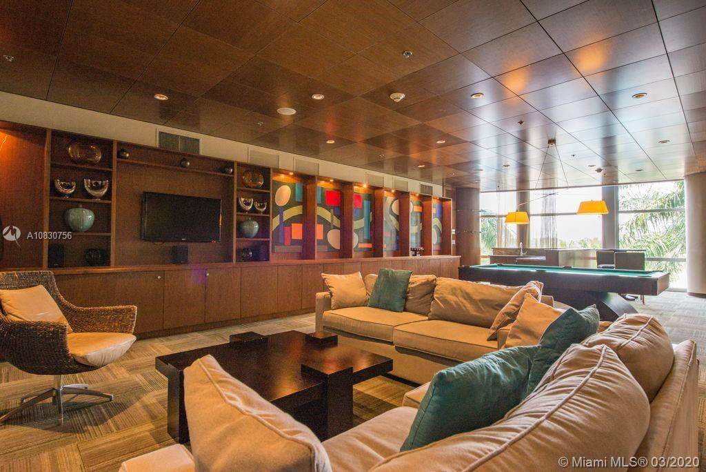 2641 Flamingo Rd - Photo 1