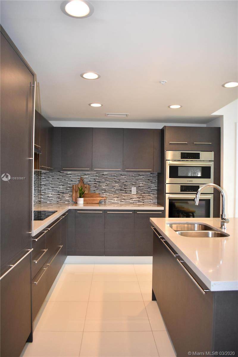 7661 107th Ave - Photo 1