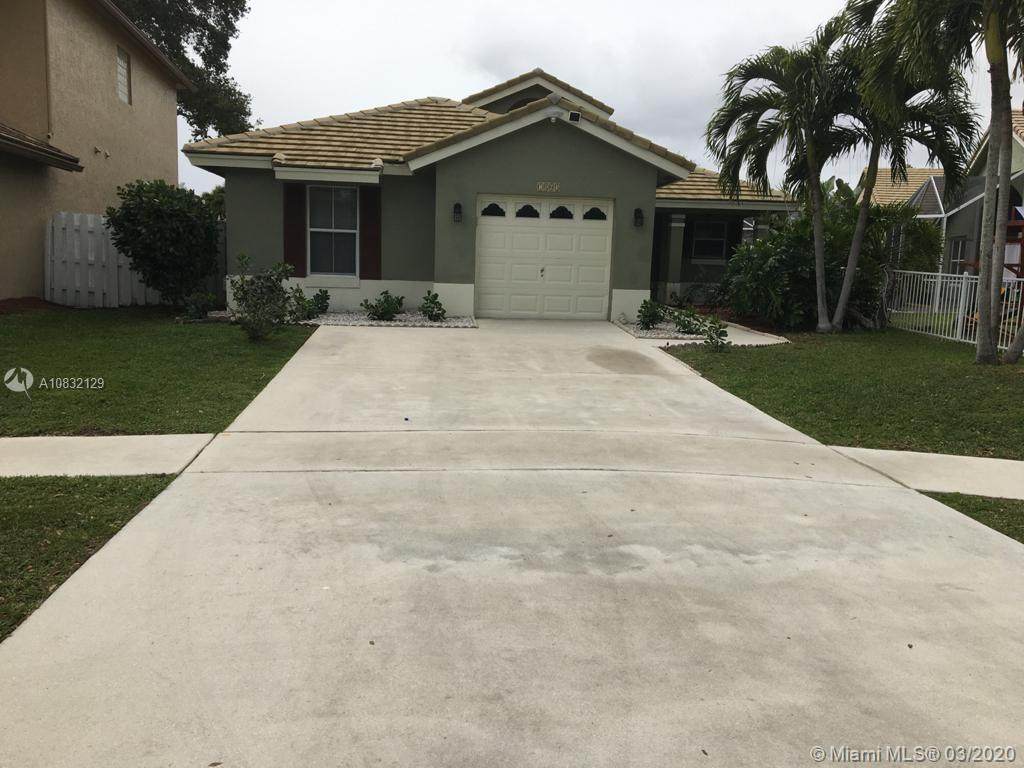 7803 Manor Forest Blvd - Photo 1 7803 Manor Forest Blvd - Photo 1