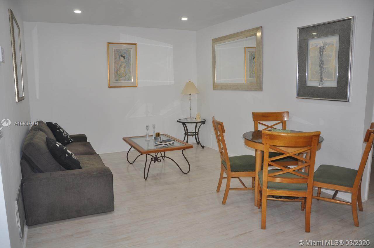 3204 5th St - Photo 1