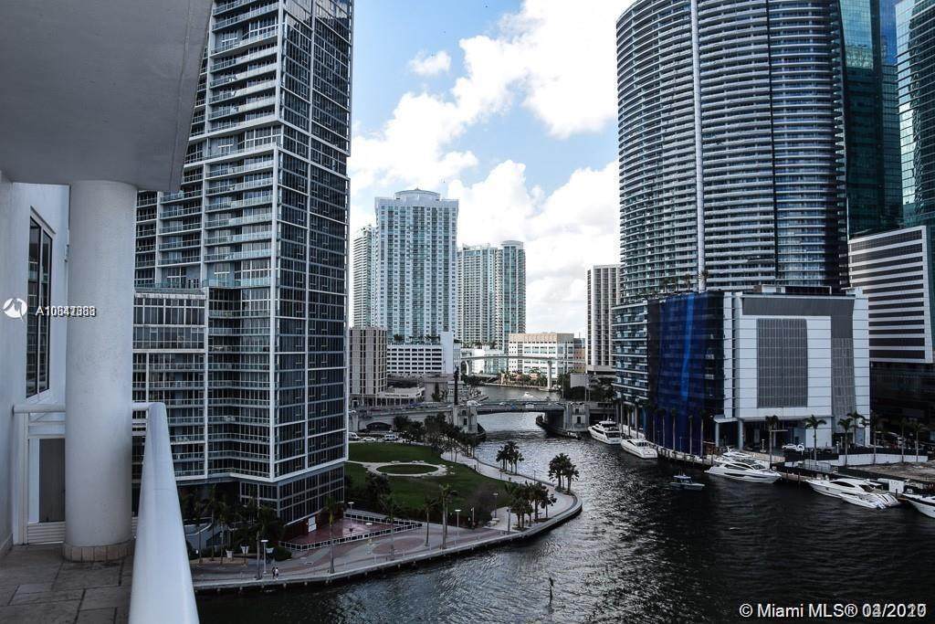 901 Brickell Key Blvd - Photo 1 901 Brickell Key Blvd - Photo 1