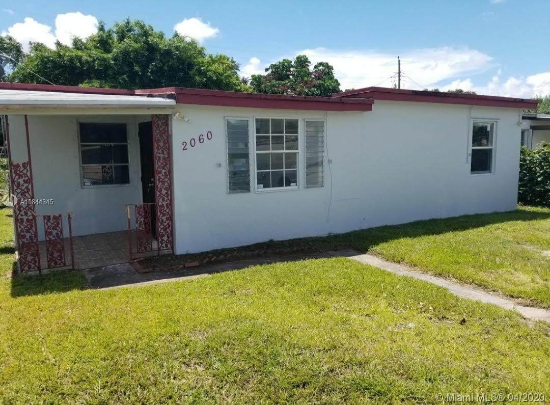 2060 Wilmington St - Photo 1