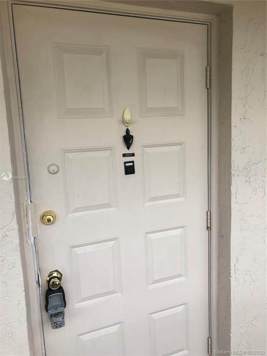 7480 17th St - Photo 1