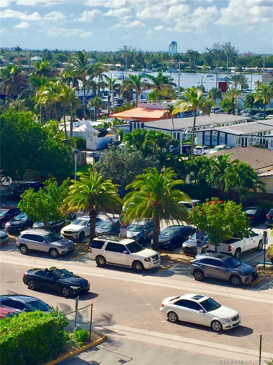 101 Ocean Dr - Photo 1