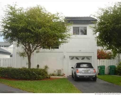 281 211th St - Photo 1