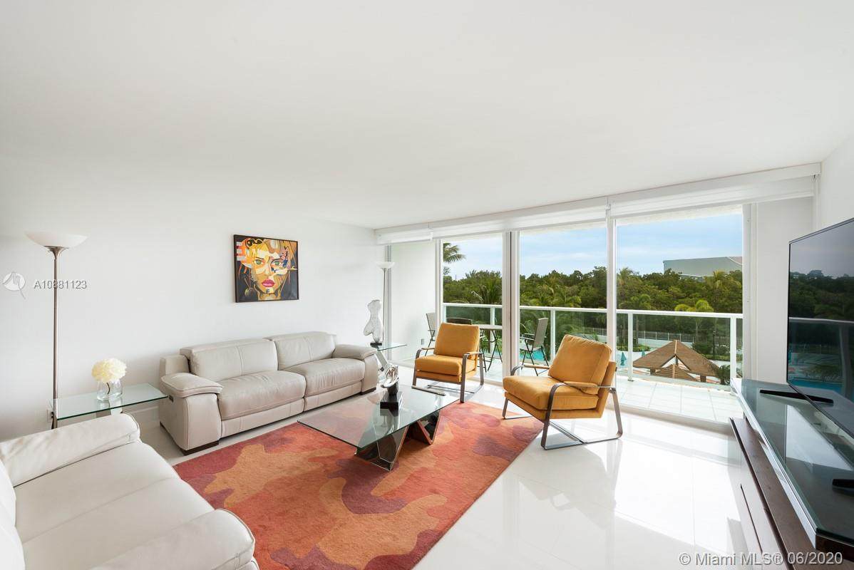 100 Bayview Dr - Photo 1