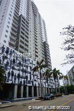 185 14th Ter - Photo 1