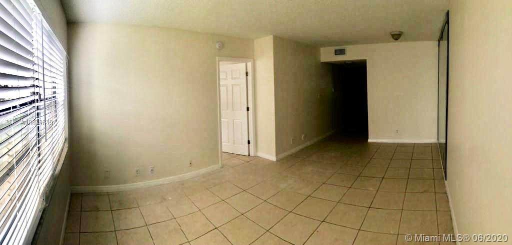 11213 Royal Palm Blvd - Photo 1