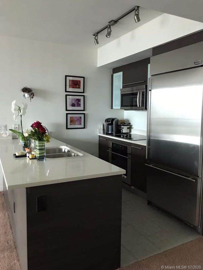 55 6th St - Photo 1