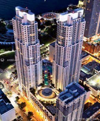 244 Biscayne Blvd - Photo 1