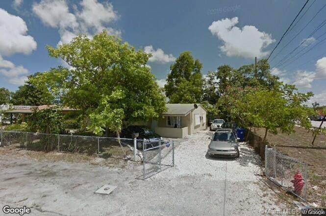 3080 17th St - Photo 1