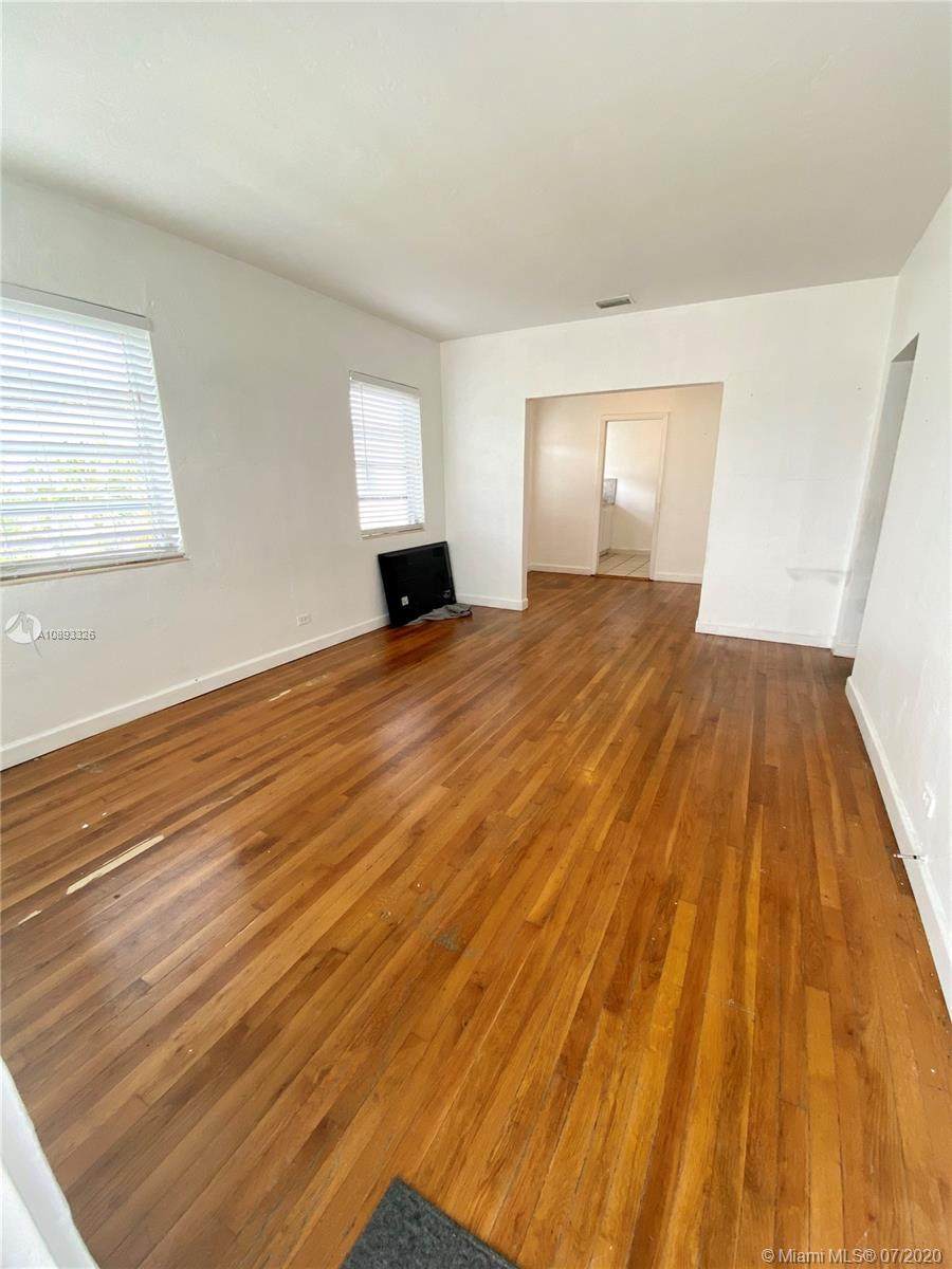 1750 Normandy Drive - Photo 1