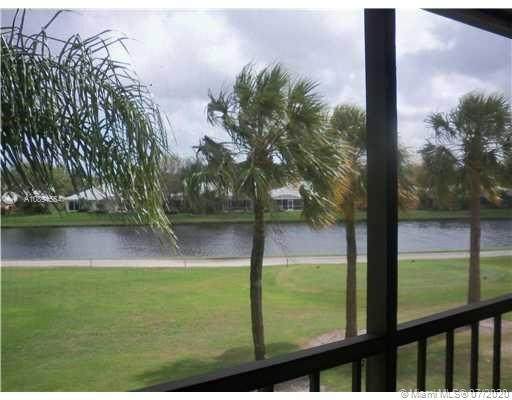 1202 Pinecrest Cir - Photo 1