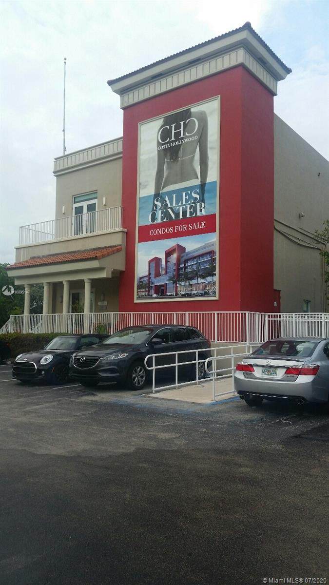 201 Ocean Dr - Photo 1