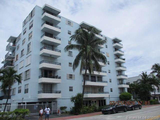 720 Collins Ave - Photo 1