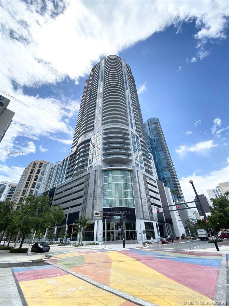 100 Las Olas Boulevard - Photo 1