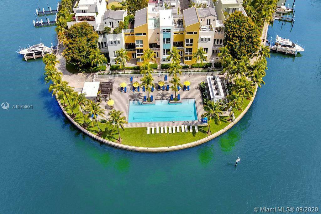 6101 Aqua Ave - Photo 1