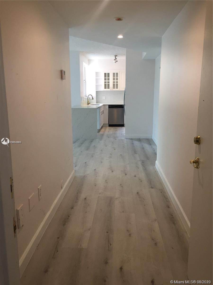 1824 Brickell - Photo 1