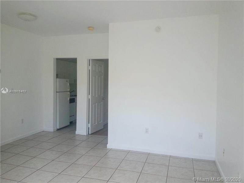 822 Lenox Ave - Photo 1