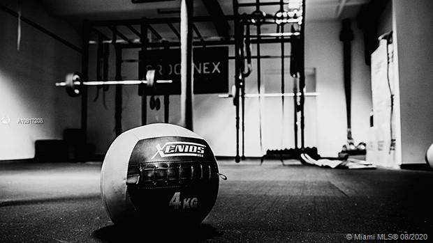 Gym - Photo 1