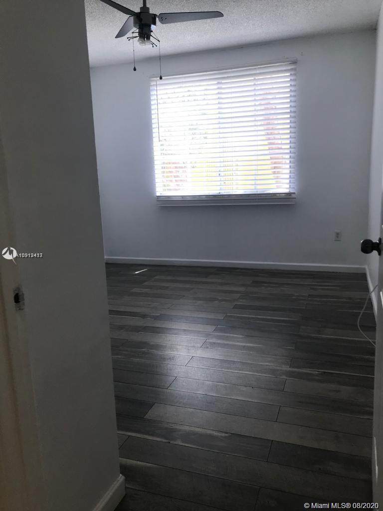 2351 Preserve Way - Photo 1