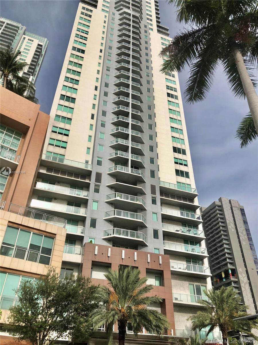 244 Biscayne Blvd - Photo 1
