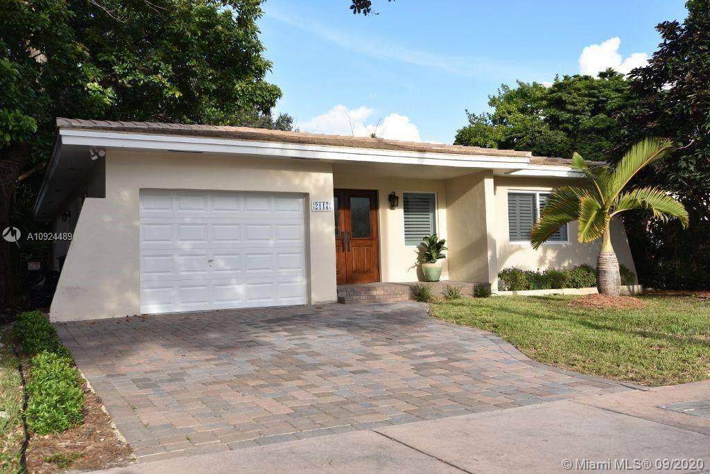 2117 Red Road - Photo 1