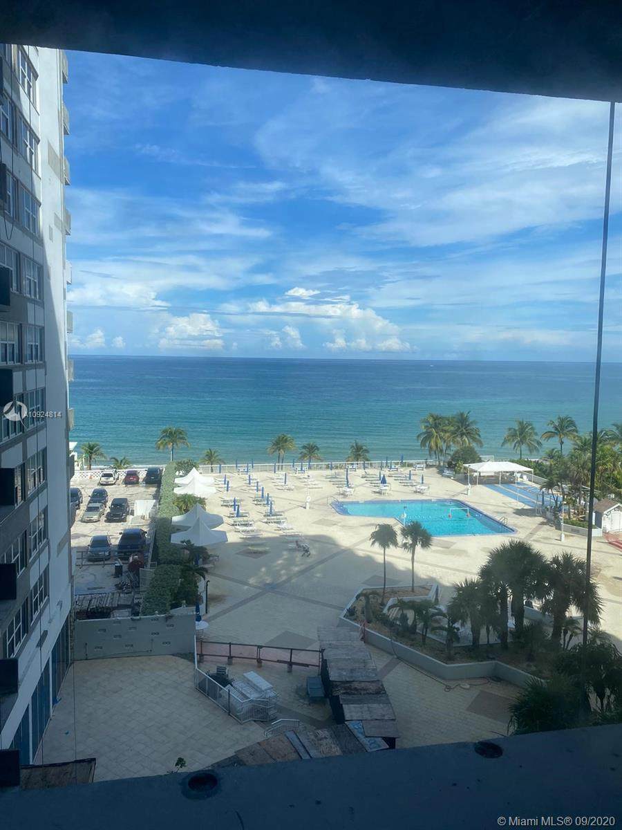 2030 Ocean Dr - Photo 1