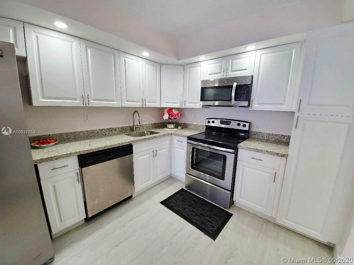 18011 Biscayne Blvd - Photo 1