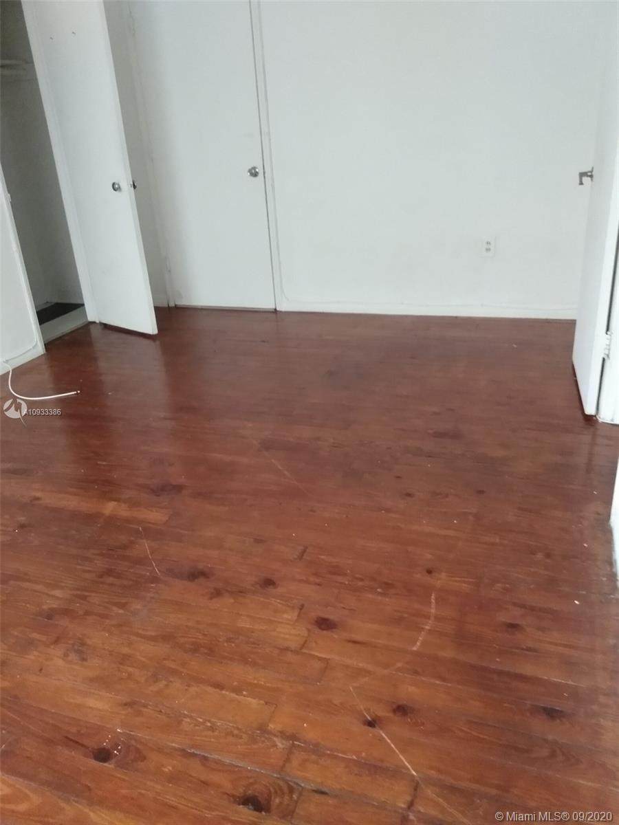 1611 Pennsylvania - Photo 1