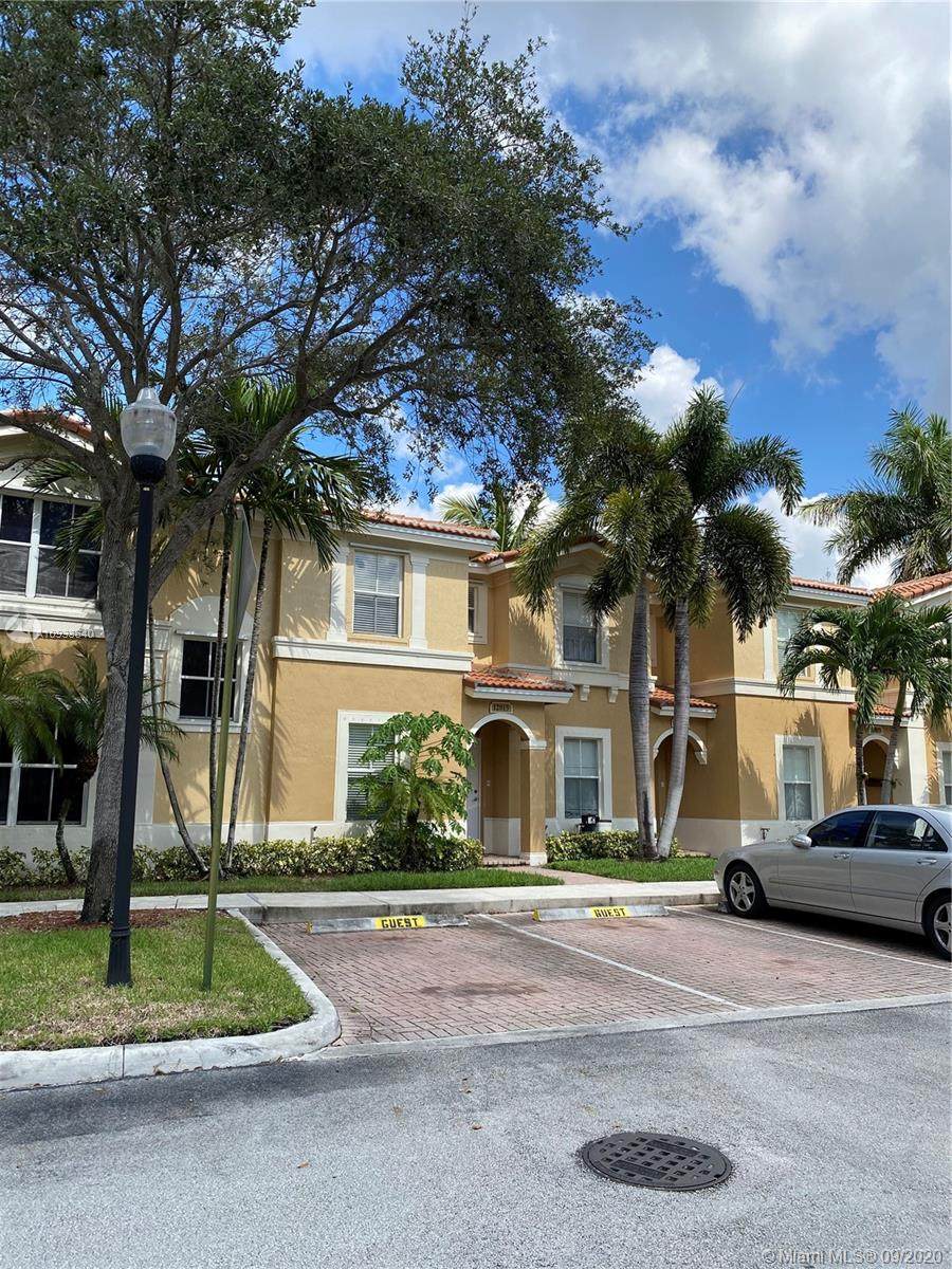 12815 31ST CT - Photo 1